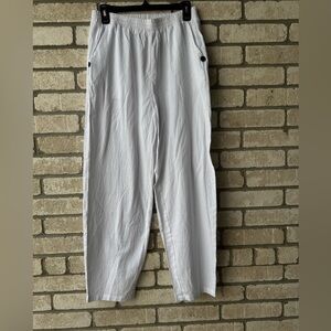 C.O.Z.Y.  Bright white 100% cotton elastic waist pants. Size M. NWTGS.